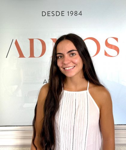 Laura PeNa Laura PeNa